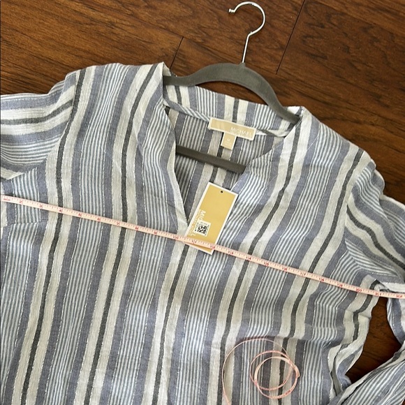 NWT Michael Kors Navy and White Striped Blouse - Picture 8 of 9